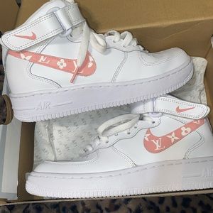 Nike air force 1 mids‼️‼️‼️ SOLD‼️‼️‼️